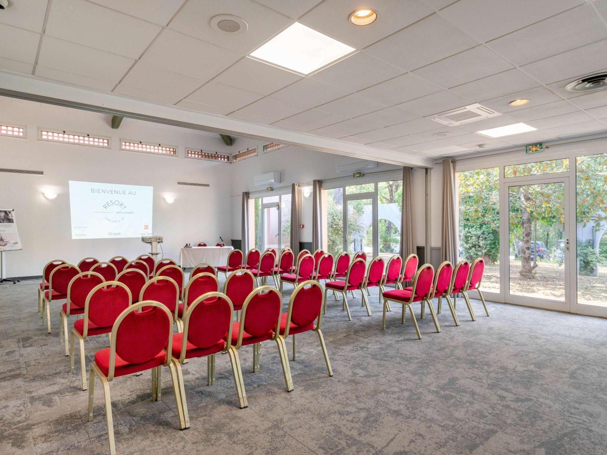 Mercure Antibes Sophia Antipolis Valbonne Bagian luar foto